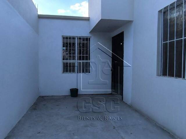 #33 - Casa para Venta en Jerez - ZS - 2
